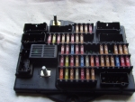 Jaguar X 350/358 Sicherungskasten Fußraum 2W93-14A073-CE